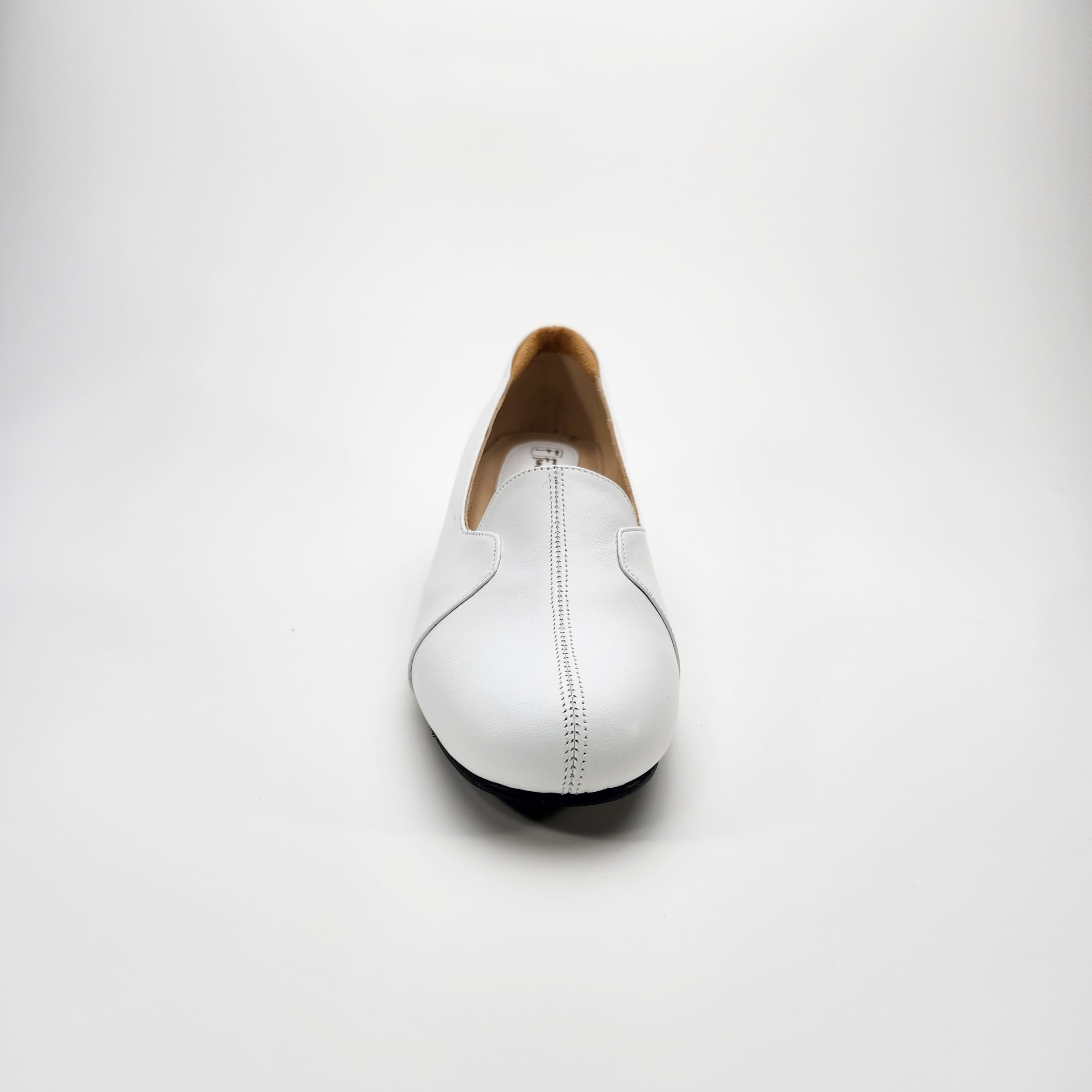 รองเท้าพยาบาล ใส่เดินสบาย ดีไซน์ไม่ซ้ำ 1