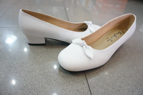 มีโบว์ผูกน่ารักๆ งานละเอียดมากค่ะ 3