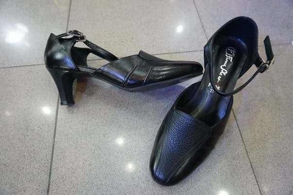 มีสายรัดข้อ สุภาพ สวยมากๆ 5