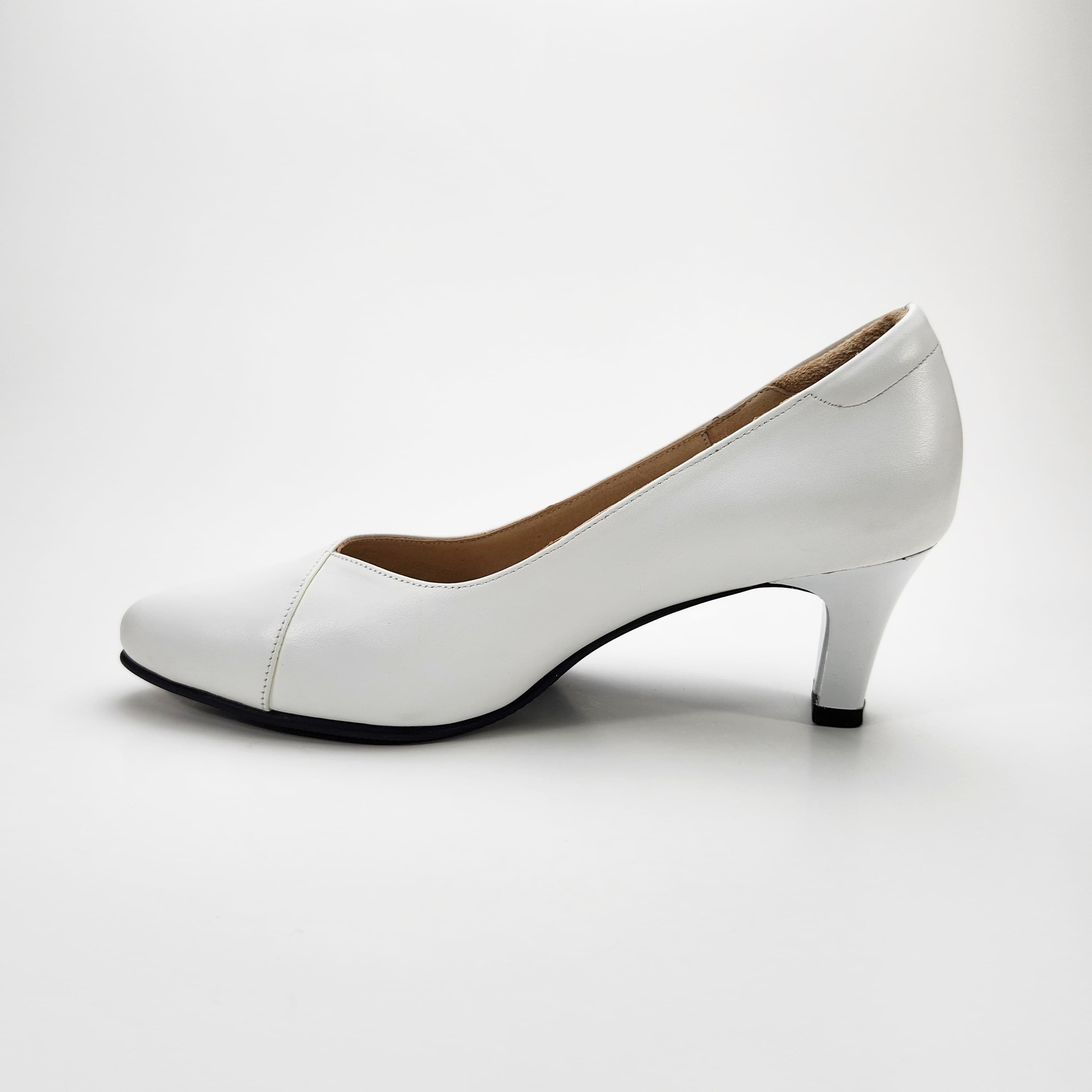 หัวแหลม ใส่ออกงาน สวยสง่า 4