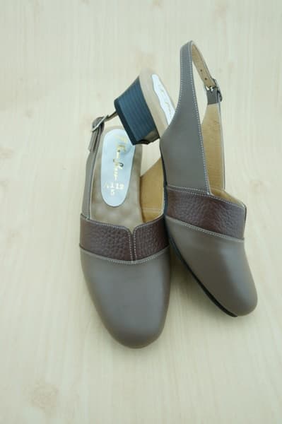 เรียบๆแต่ผู้ดีมากค่ะ ใส่ออกงานสวยมากๆ 3