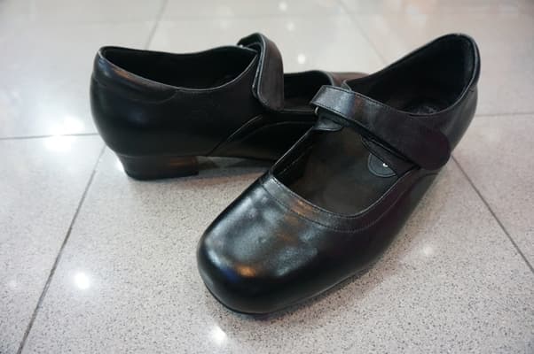 แบบเรียบร้อยมาก ใส่สบาย หน้ากว้าง 2